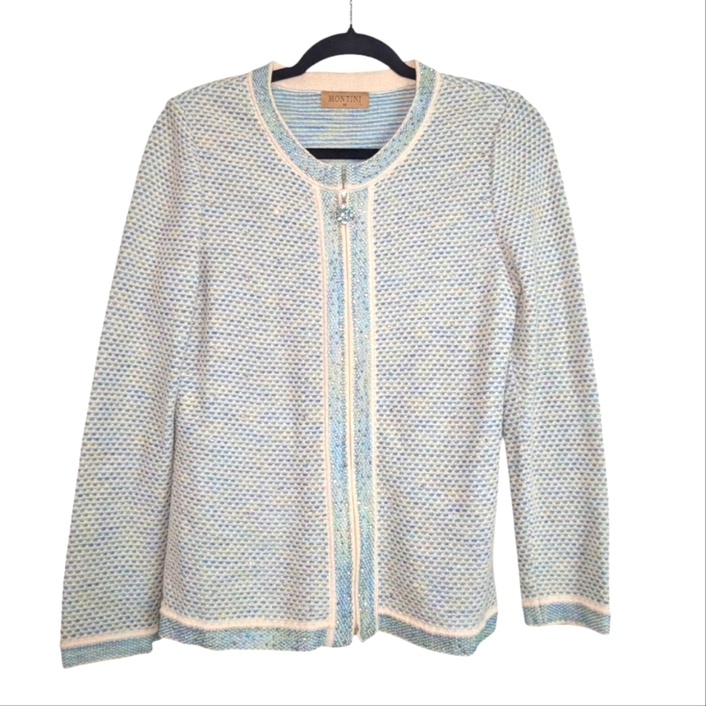 Vintage Montini Women's Blue and Cream Sweater